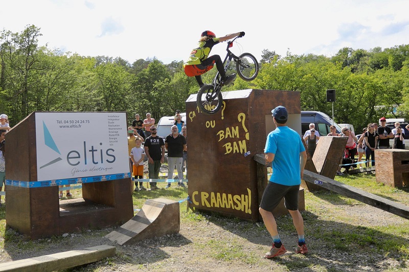 Sponsoring-association-sportive-annecy-eltis